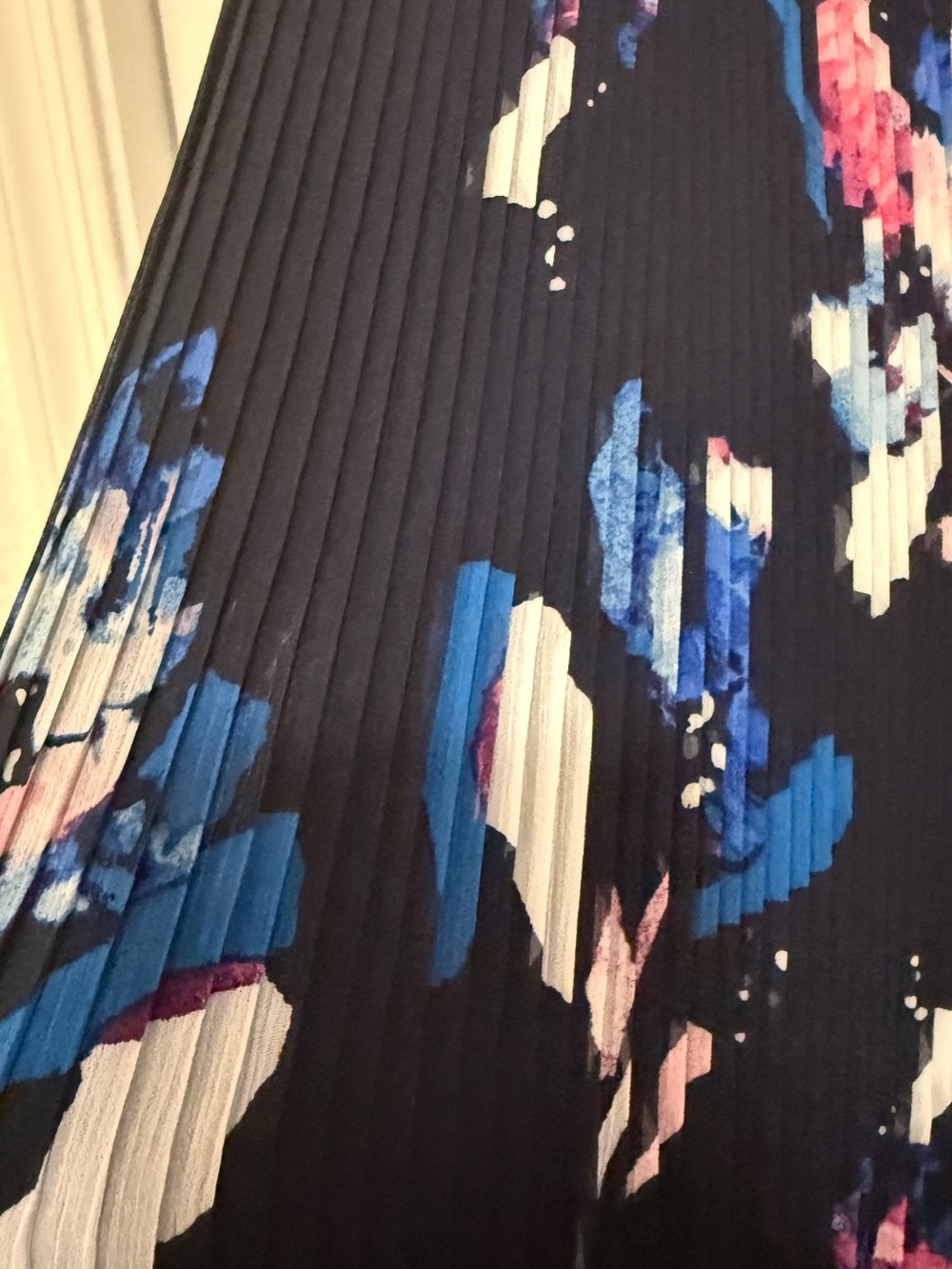 DKNY Navy Floral Pleated Midi Dress with Blue and Pink Accents - Picture 2 of 3